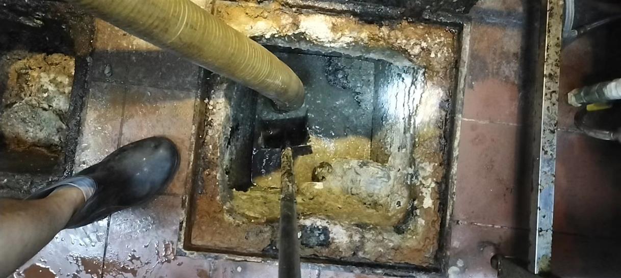 奈曼污水池清理一般都有毒气，怎么预防中毒呢？